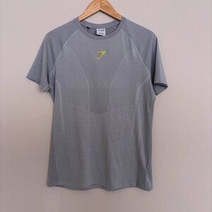 Gymshark Mens Shirt Gray Athletic Workout Training Short Sleeve Size Small S